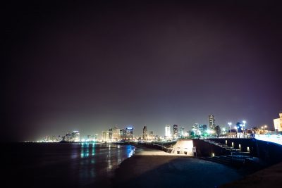 Atpakaļ pilsētas burzmā. Izraēla, Tel Aviv.