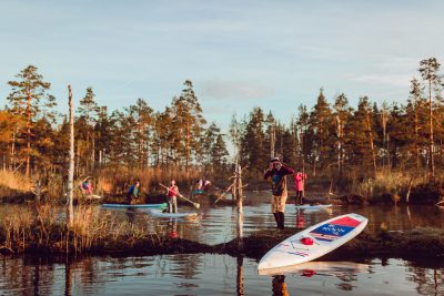 SUP dēļu saullēkta brauciens. Ķemeru nacionālais parks, 2018.